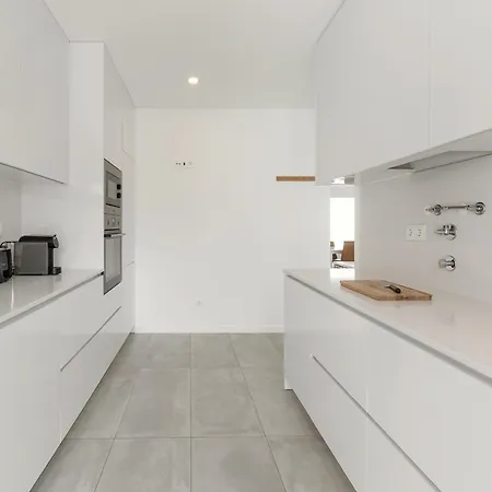 Feriehus 3br Oasis With Pool By Lovelystay