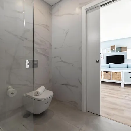 3br Oasis With Pool By Lovelystay Feriehus *