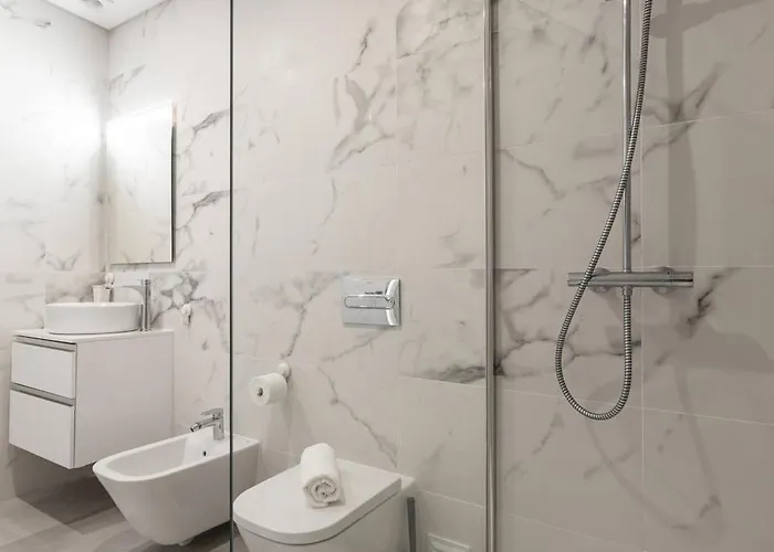 3br Oasis With Pool By Lovelystay Semesterbostad *