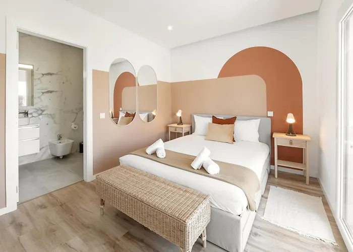 3br Oasis With Pool By Lovelystay Semesterbostad *